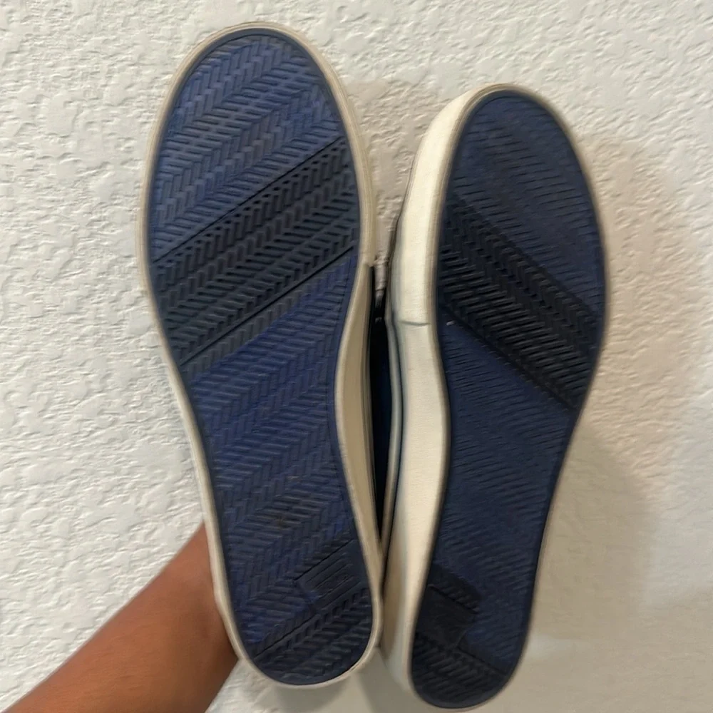 Toms men’s sneakers size 11